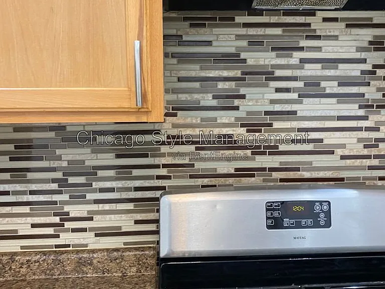 7355 S Emerald Ave #1 — Photo 23
