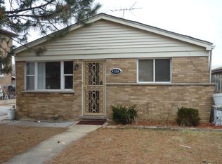 4101 W 137th Pl, Robbins, IL 60472