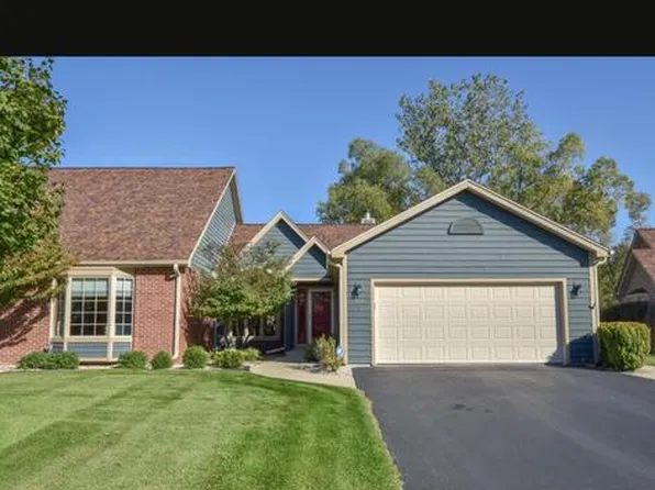 N19W26583 Honeysuckle COURT Unit B, Pewaukee, WI 53072