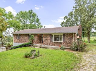 4048 Harrington Rd, Farmington, MO 63640