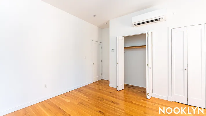 Rented by Nooklyn NYC LLC | media 50