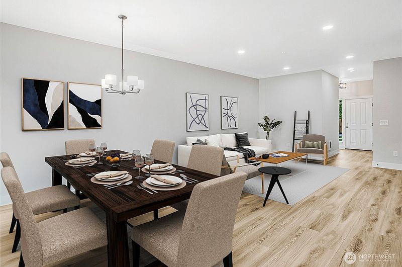 2nd image of 1404 E 51st Street