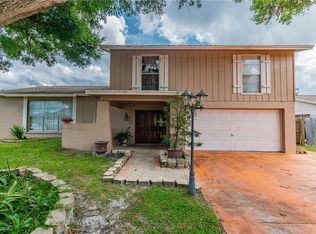 6724 Twelve Oaks Blvd, Tampa, FL 33634