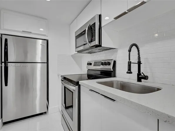 1114 S Douglas Rd #4, Miami, FL 33134