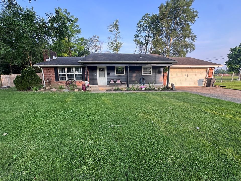 1st image of 585 Brunswick Dr