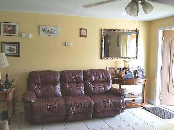 5th image of 19607 Midway Blvd