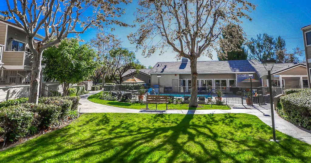 Park San Dimas Senior Apartments — Photo 2
