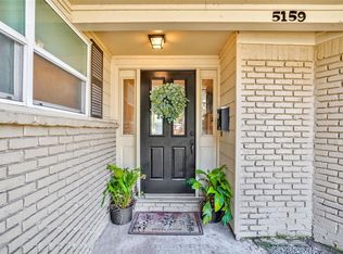 5159 Beechnut St, Houston, TX 77096