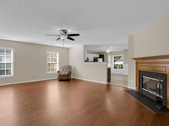 5th image of 281 Timbermill Dr