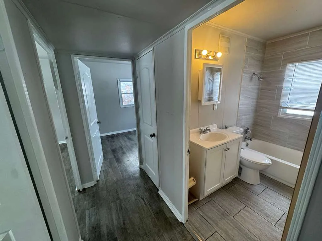 4018 Tyler Street - 1 — Photo 2