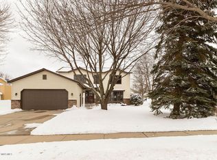 5933 26th Ave NW, Rochester, MN 55901