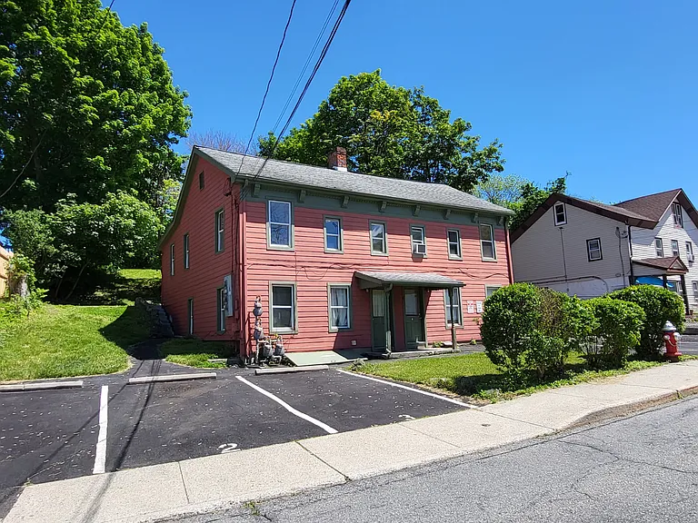 94 E Main St #1 — Photo 14