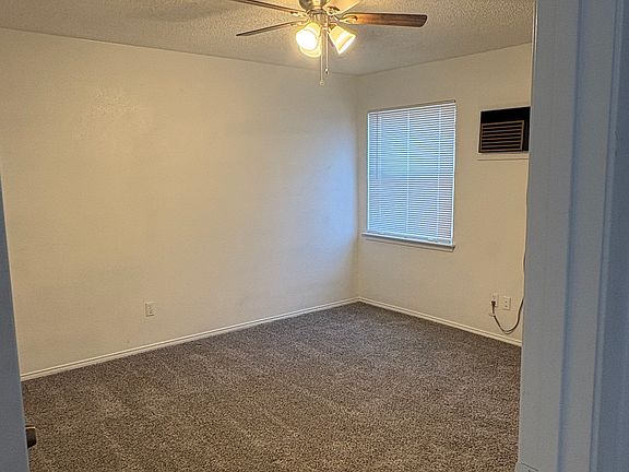 Upstairs bedroom #1
