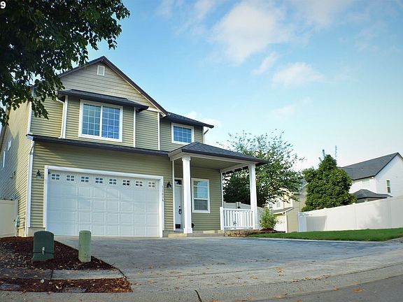 2nd image of 11616 NE 102nd Cir