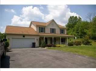 643 Fallecker Rd, Butler, PA 16002