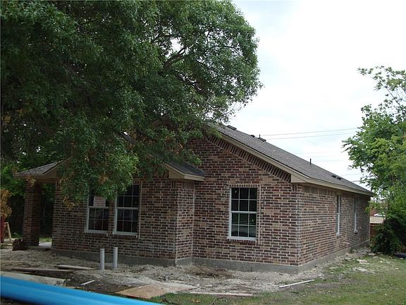 3rd image of 7024 Brierfield Dr