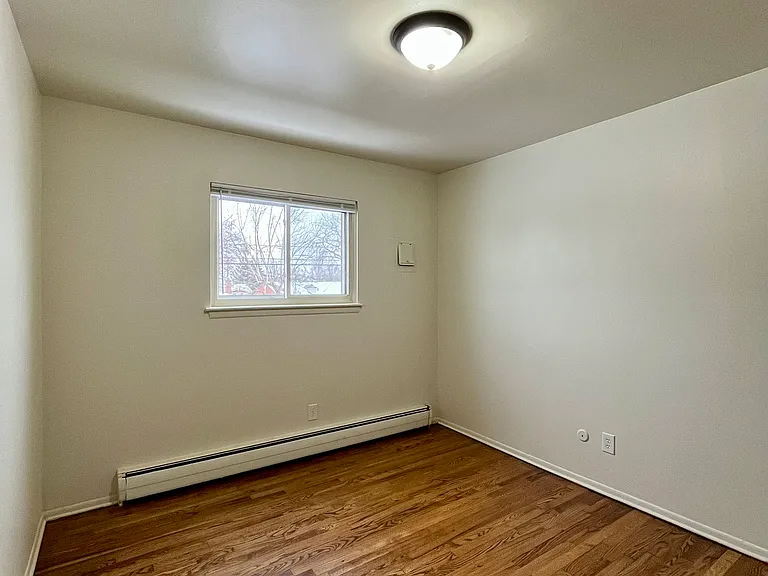550 Harrison Blvd — Photo 40