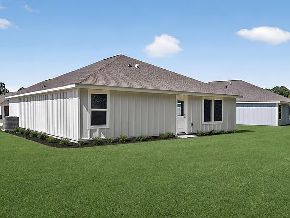 4th image of 58 Lago Ln #Hs