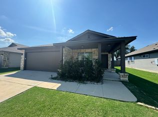 926 Pumpkin Rdg, New Braunfels, TX 78130