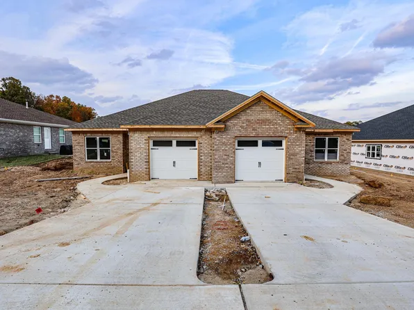835/837 Elmdale Rd, Paducah, KY 42003