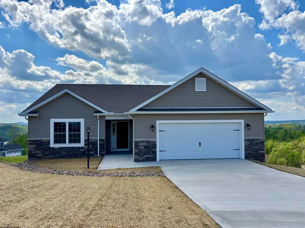 74 Charolais Cir, Fairmont, WV 26554