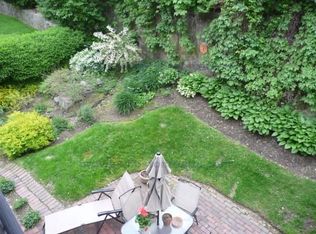 31 N Crescent Circuit #9, Brighton, MA 02135