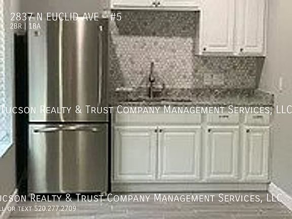 5th image of 2837 N Euclid Ave APT 5