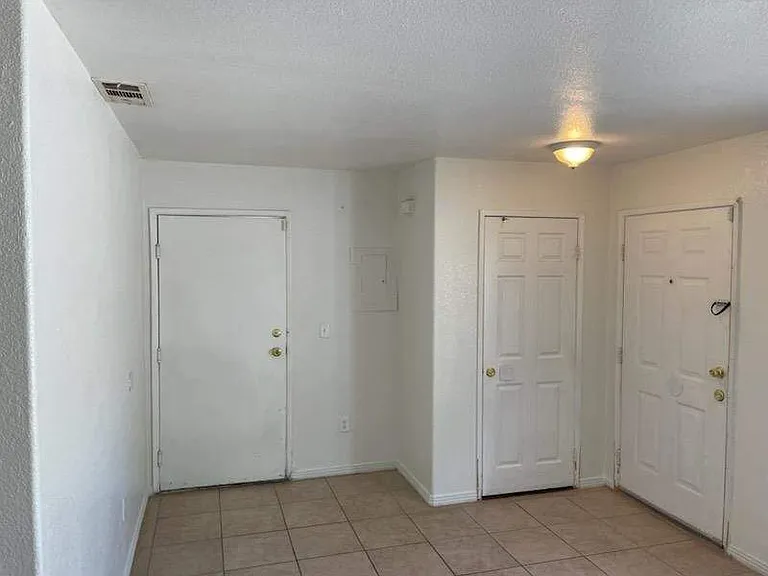 38708 Larkin Ave #101A — Photo 2