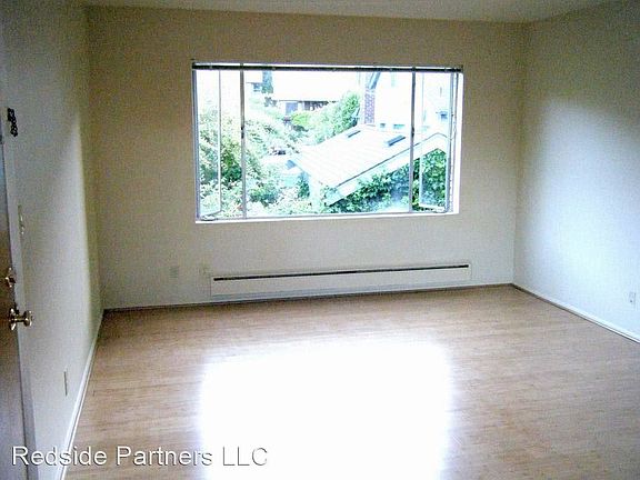 3rd image of 2117 Waverly Pl N #2