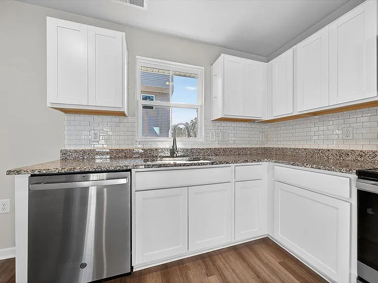3009 Soft Breeze Dr — Photo 11