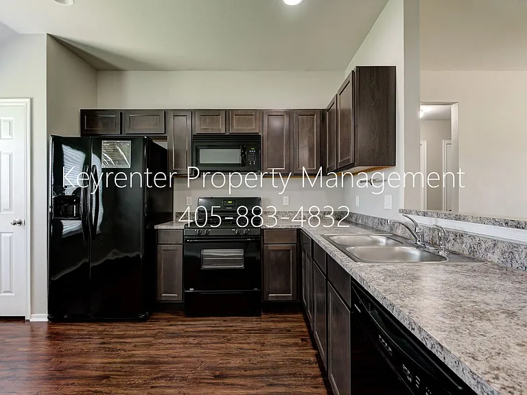 3533 SE 94th St — Photo 17