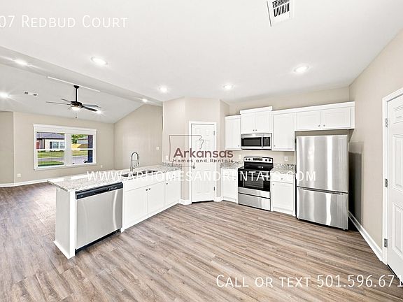 4th image of 407 Redbud Ct
