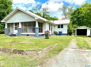 216 S Walnut St, Boaz, AL 35957
