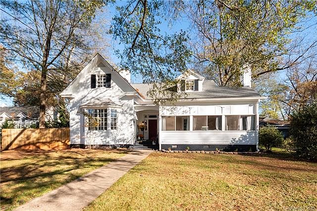 1st image of 112 N Piedmont Ave