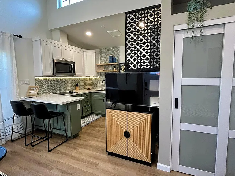 4725 S Mae Way #B — Photo 11