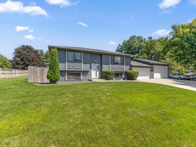 4816 W 141st St, Savage, MN, 55378