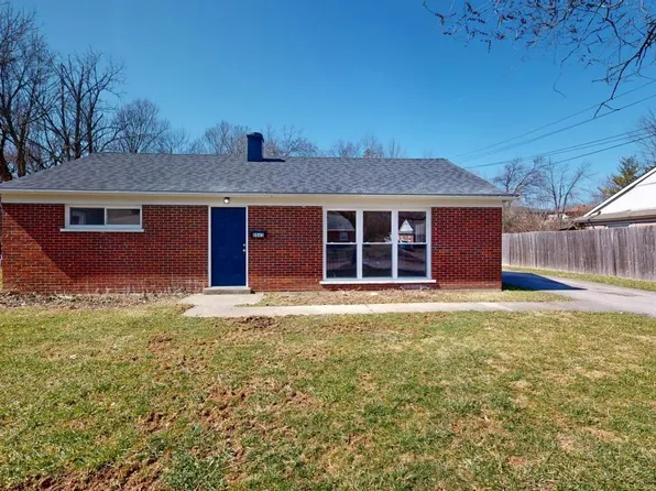 8865 Neptune Dr, Cincinnati, OH 45231