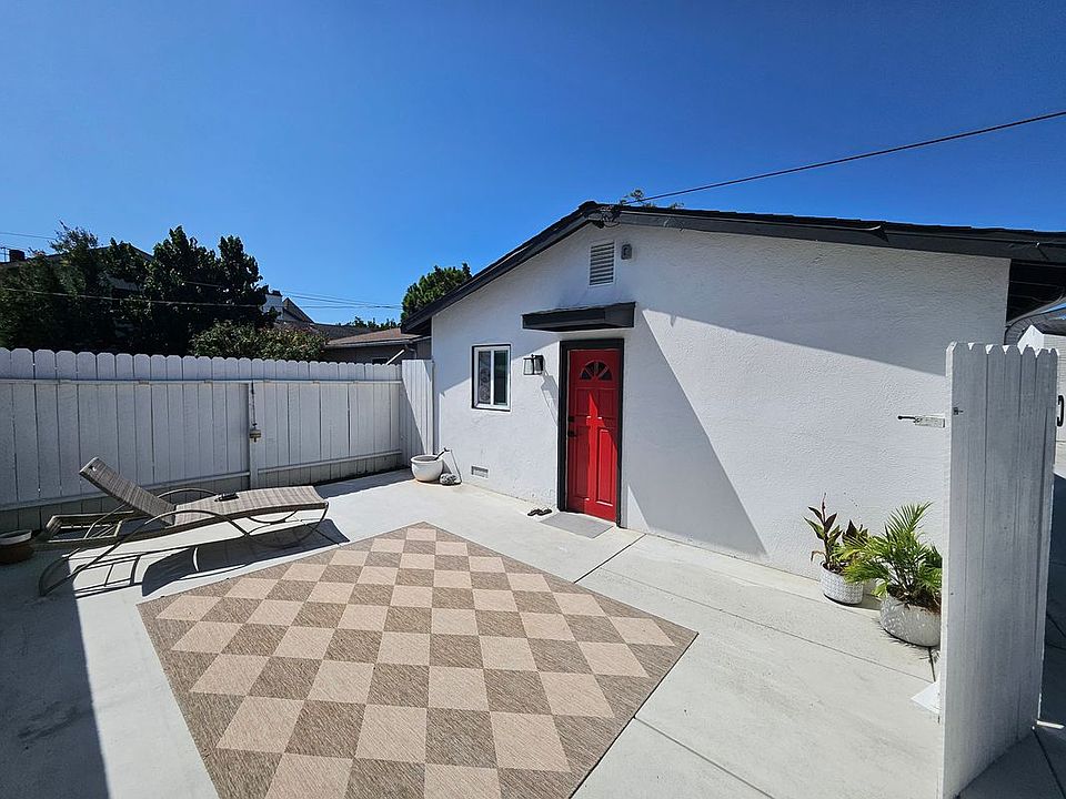 1st image of 1554 Orange Ave #C