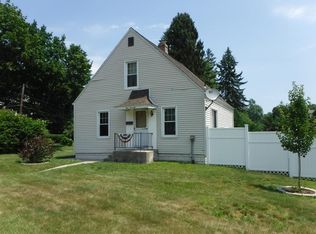 570 Elm St, West Springfield, MA 01089