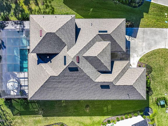 2nd image of 158 WHIRLAWAY Court