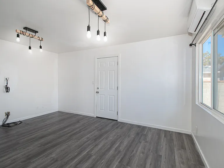119 S Lotus Ave #119 — Photo 3