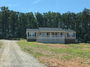 3968 Blue Ridge Dr, Gretna, VA 24557