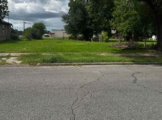 1611 10th St, Port Arthur, TX 77640