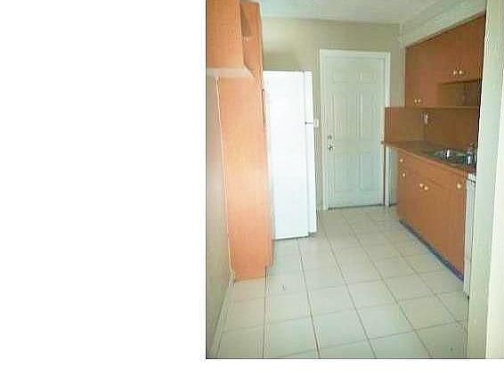 5th image of 2770 NW 14th Ct #1-2