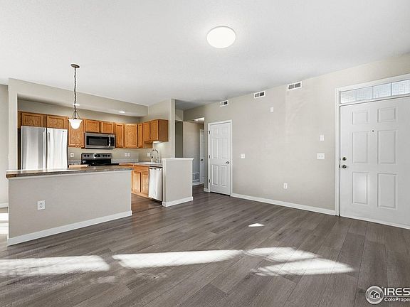 3rd image of 4501 Nelson Rd #2404