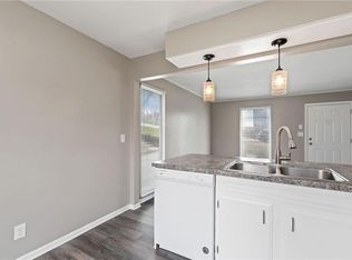 1926 W 36th Ave, Kansas City, KS 66103