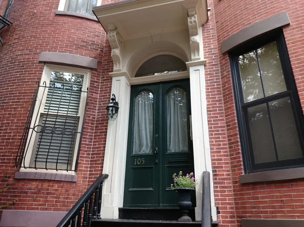105 Pembroke St #1, Boston, MA 02118