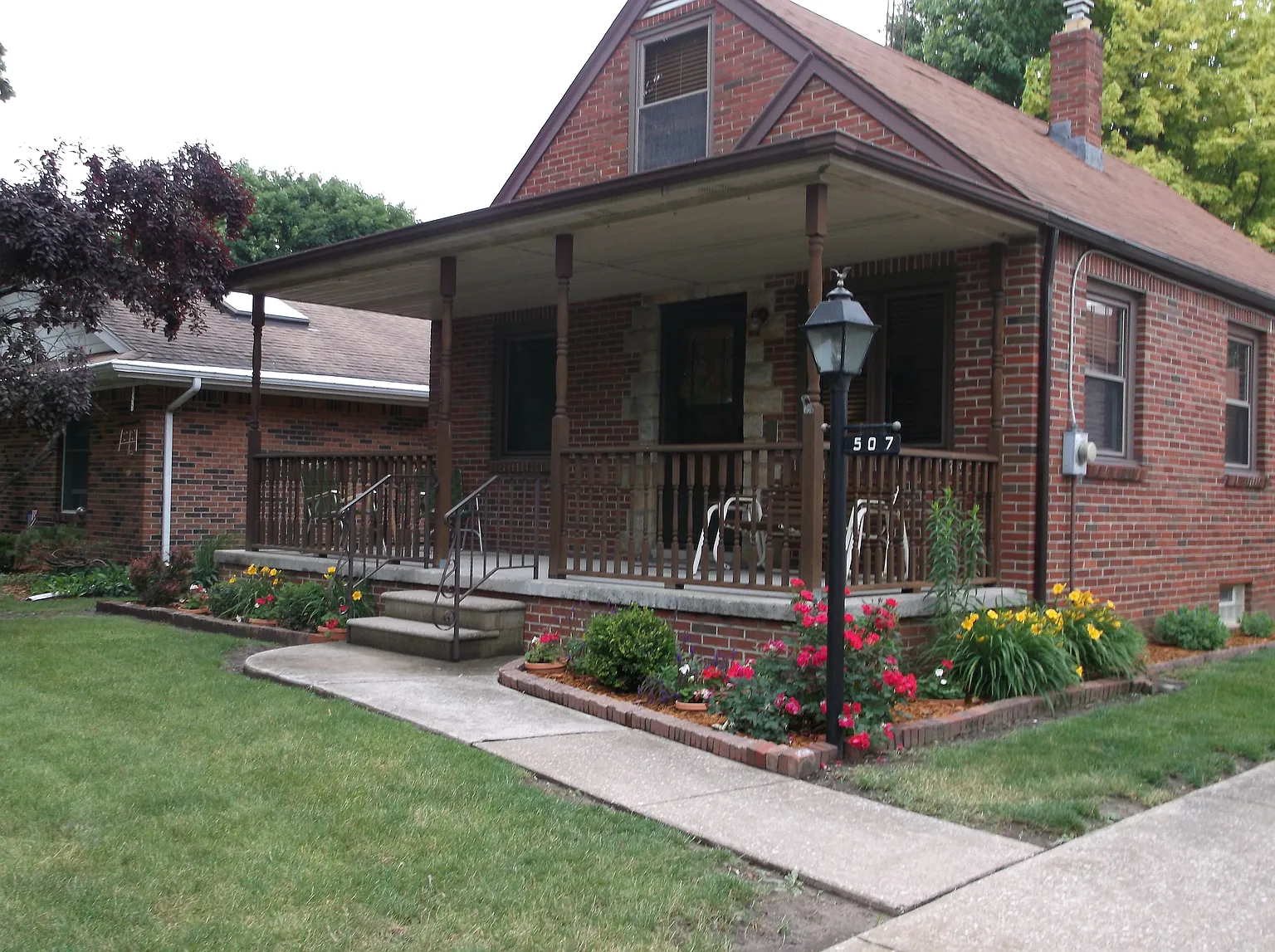 507 E Indiana Ave photo 1