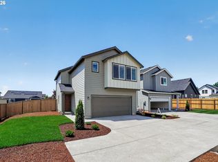 564 Upland Ave, Woodburn, OR 97071