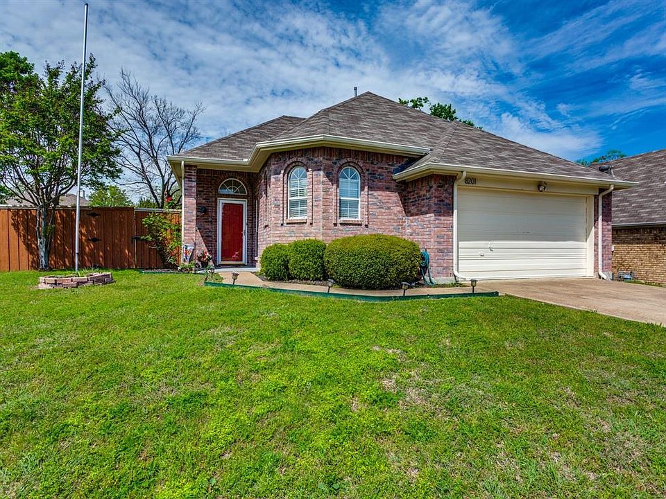 1st image of 8201 Newport Dr
